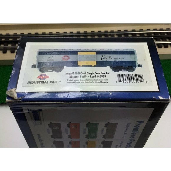 AtIas Industrial Rail / Missouri Pacific Eagle Merchandise #46969 Boxcar / 3R O - Picture 8 of 10